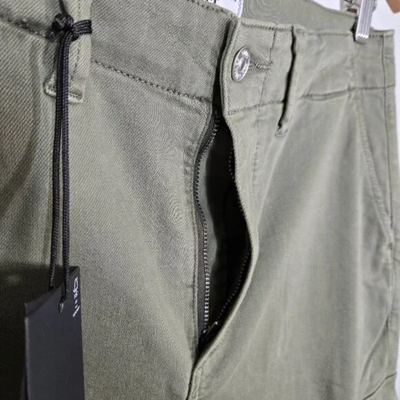 PAIGE Carly Wide Leg Cargo women's jeans in Vintage Ivy Green Size 29 NEW - Picture 4 of 11